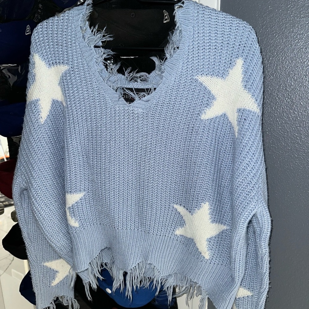 Long sleeve crop sweater